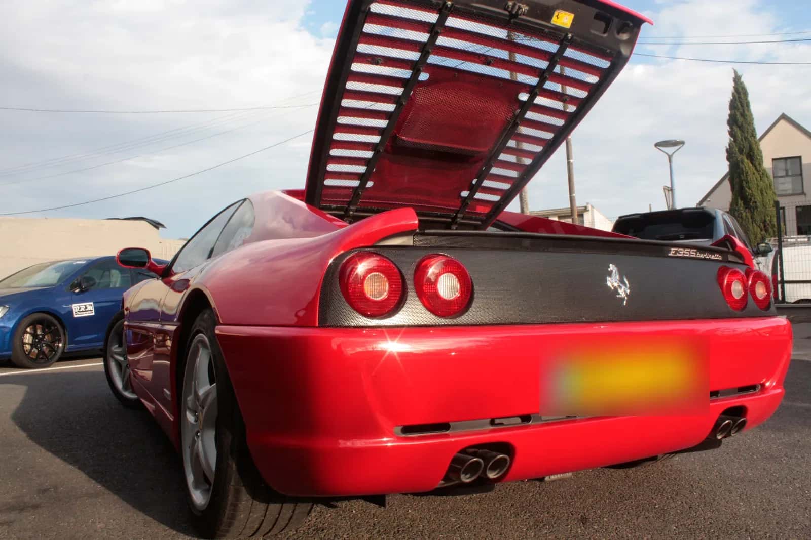Ferrari F355 Berlinetta préparée par Jeff King of Cars